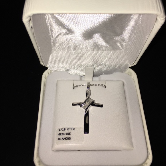 Cross necklace