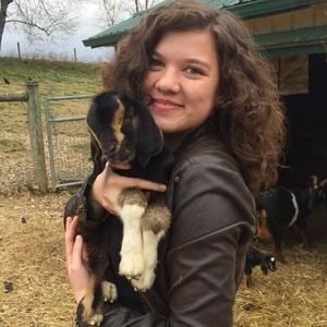 Meet your Posher, Savannah