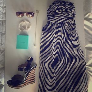 Price Drop🎉White House Black Market dress