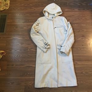 Off white/Cream dELiA*s winter hooded coat.