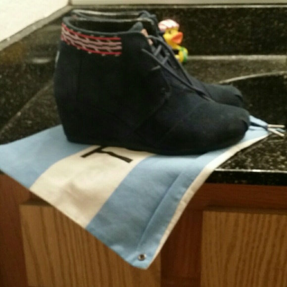Ankle boots