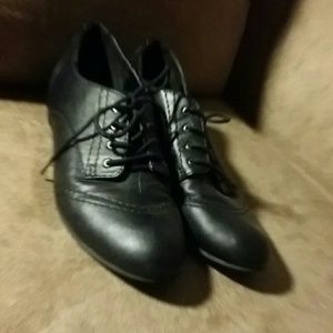 Oxford styled 'Call it Spring' shoes