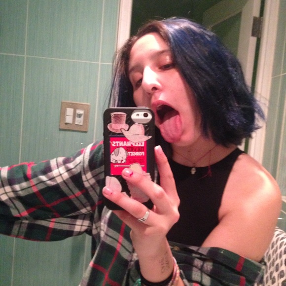 Meet your Posher, Rina - Picture 1 of 1