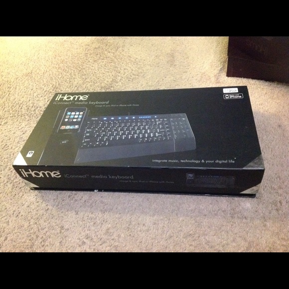 IHOME Iconnect media keyboard
