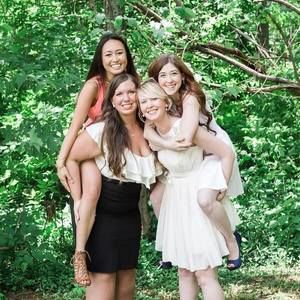 Meet your Posher, Sara