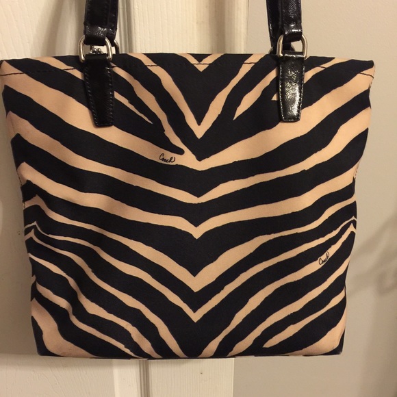 More pictures of Coach Bag