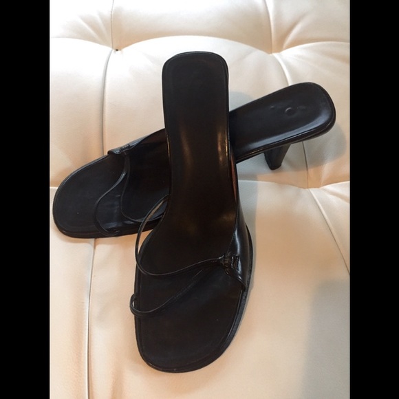 Black Gucci Leather Slide Heels - Like new!