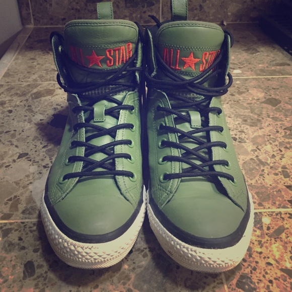 Army green converse high tops size 9 men's