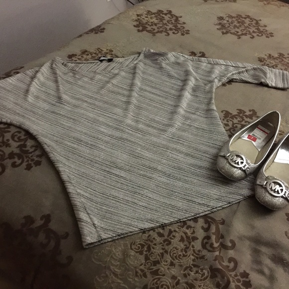 Bebe silver blouse - Picture 2 of 4