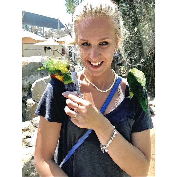 Meet your Posher, Beata - Picture 1 of 6