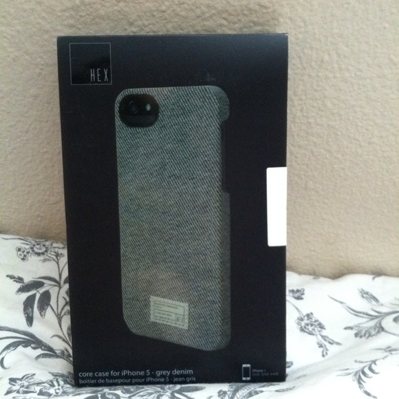 URBAN OUTFITTERS iphone 5/5s case