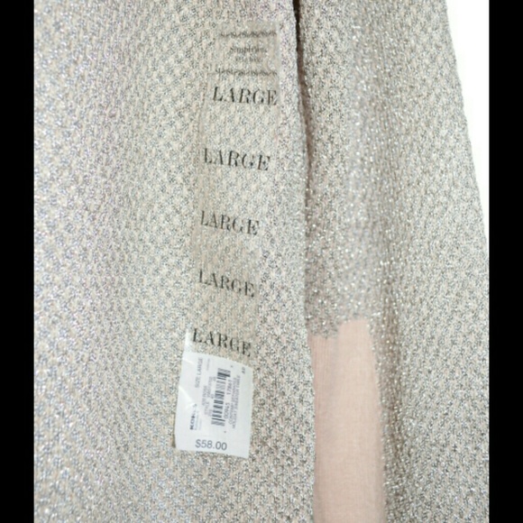 Simple Vera L/S Button Down- size Large - Picture 3 of 4