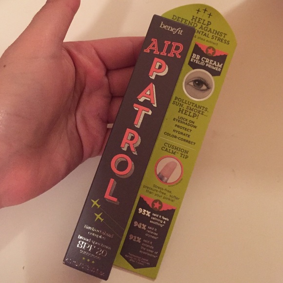 Eye primer from benefit