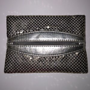 Whiting and Davis silver metal mesh tissue holder!