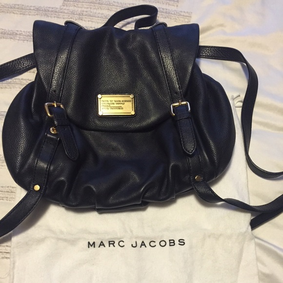 Marc Jacobs Handbags - MARC JACOBS New Classic Q Pebbled Leather Backpack