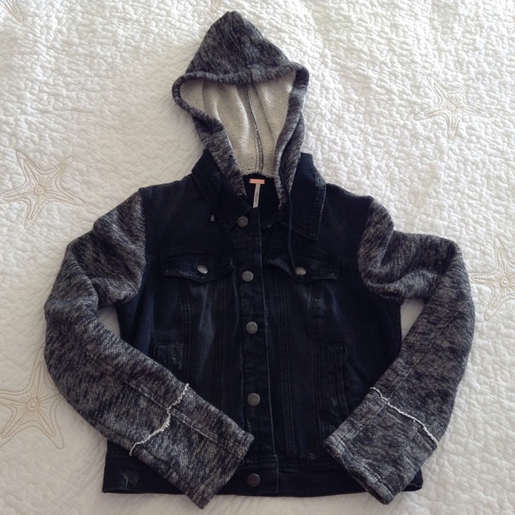 Gone. Free People denim jacket - Picture 2 of 3