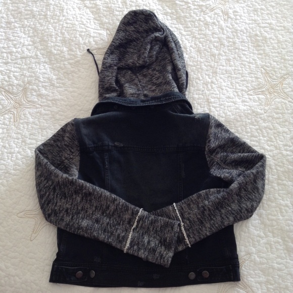 Gone. Free People denim jacket - Picture 3 of 3