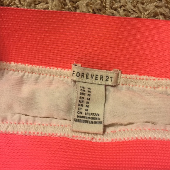 lace mini skirt!! ❤️❤️❤️ - Picture 2 of 4