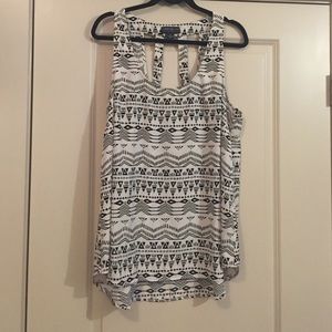Black and white aztec print tank