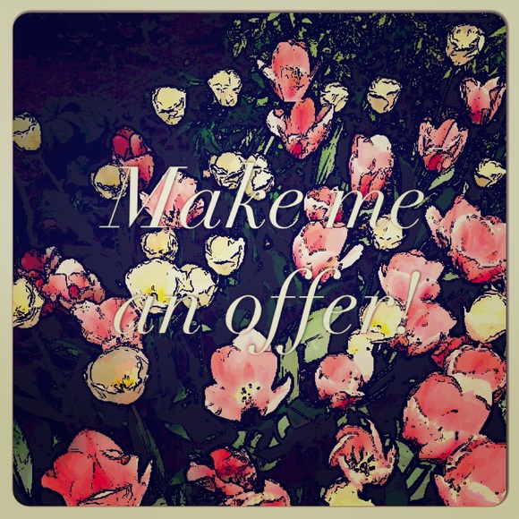 See something you like? Make an offer! 😉🎂🎀👠