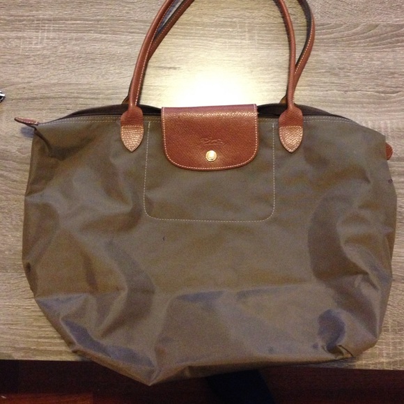 Longchamp Long Strapped Khaki Le Pliage Tote Bag