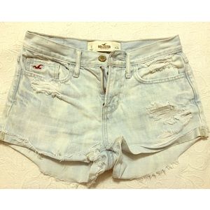 Hollister jean shorts