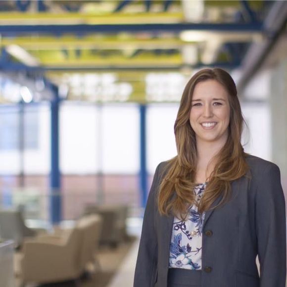 Meet your Posher, Emily