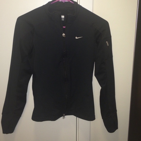 nike dri fit thermal jacket