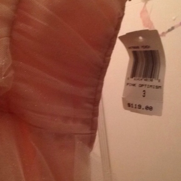 High-Low Prom Dress - Picture 3 of 4