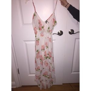 ADORABLE White Floral Dress!