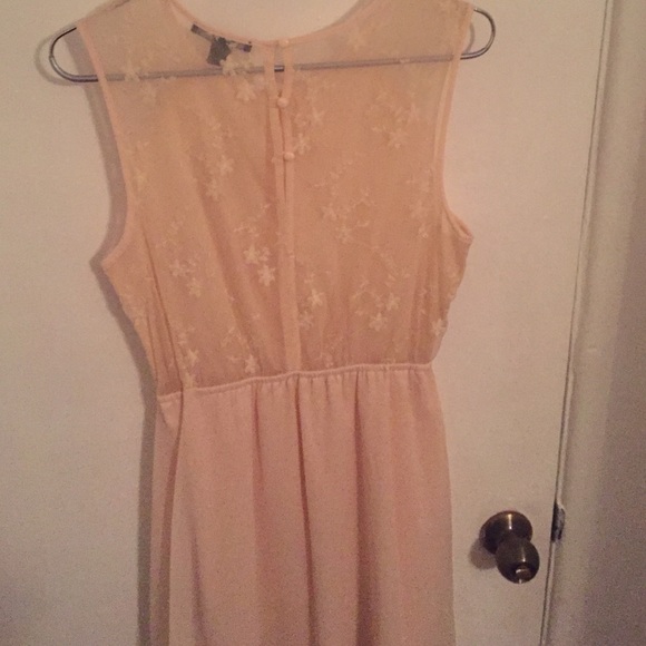 Light pink dress - Picture 4 of 4