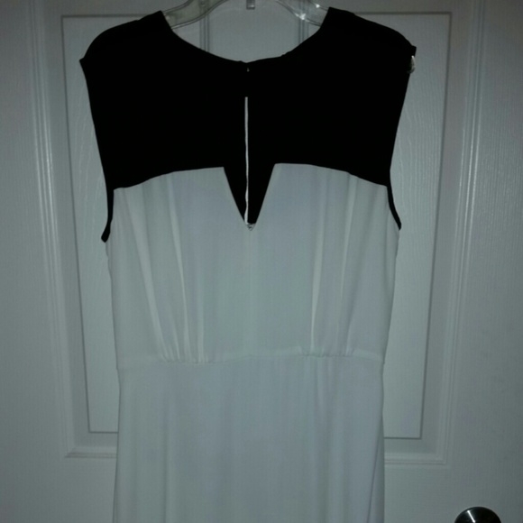 BCBG - Picture 3 of 3