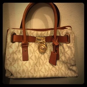 MK purse