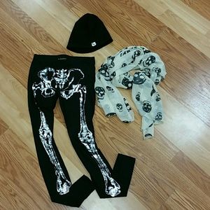 Skeleton tights