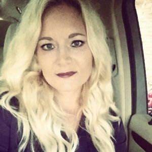 Meet your Posher, Gina