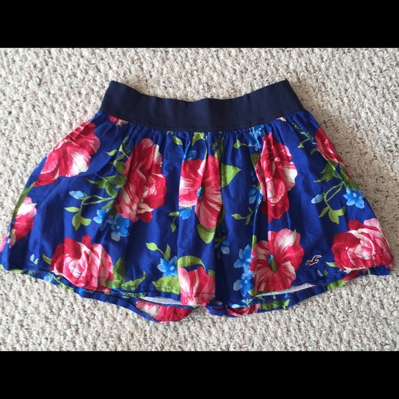 Classic Floral Hollister Flare Skirt