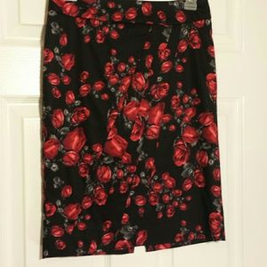 White House Black Market Skirt