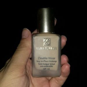 Estee lauder double wear makeup
