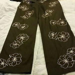 Embroidered Cotton/Spandex Soft Pant