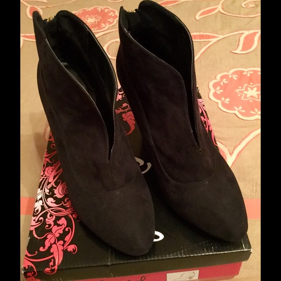 Black Suede