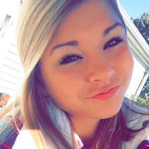 Meet your Posher, Faythe