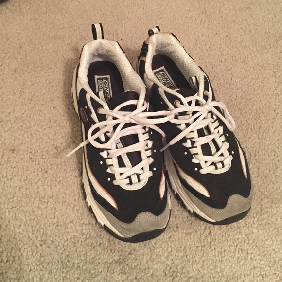 Skechers sports shoes