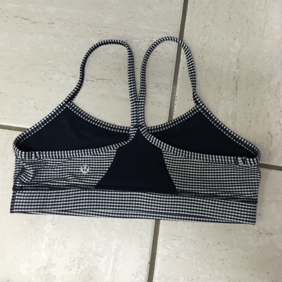 Lulu flow y sports bra - Picture 2 of 3