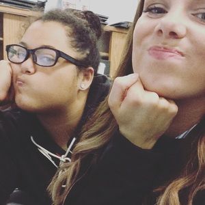 Meet your Posher, Cami