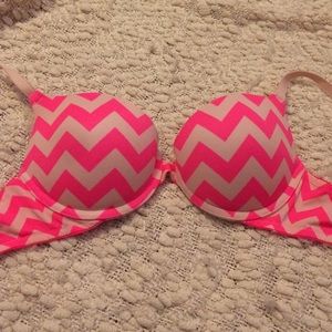Victoria Secret Pink Chevron Bra
