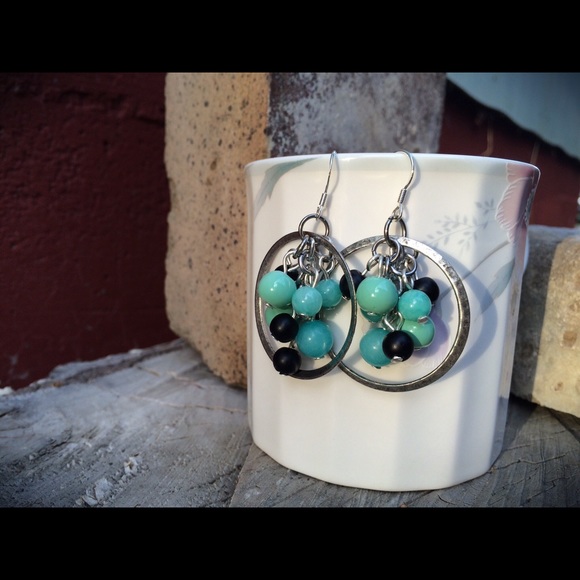 Cluster earrings - Picture 1 of 1