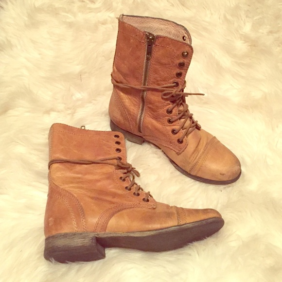 Steve Madden Women's Troopa Boot size 7.5