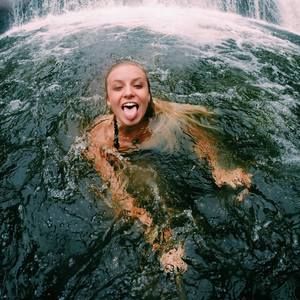 Meet your Posher, Becky