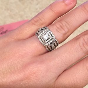 Wedding or engagement ring