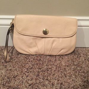 Coach nude clutch